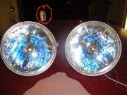 these are the replacement headlights i picked up on e-pay. man i got lucky. lol