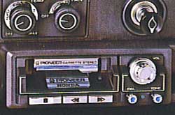 Honda/Pioneer AM/FM Cassette Deck