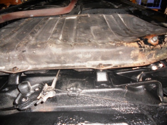 Fuel Tank Dent 78 CVCC 2 - a.jpg